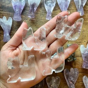High Quality Clear Quartz Crystal Cat